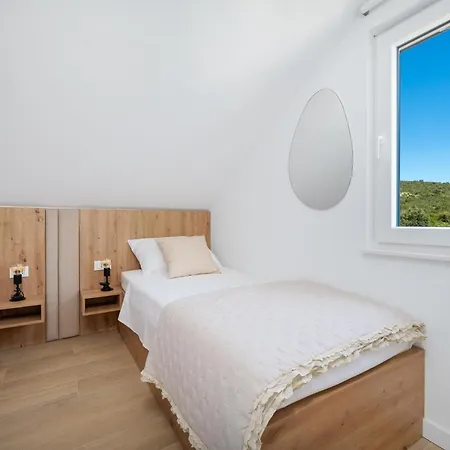 Seaside House For Families With Children Cove Ramascica, Trogir - 23368 * Marina