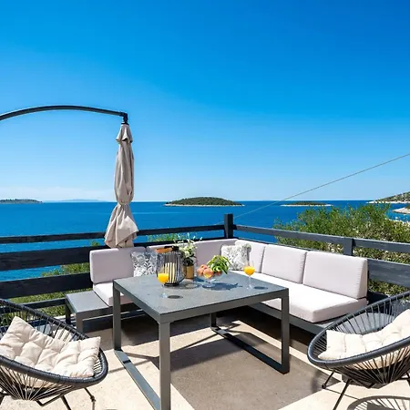 Holiday home Seaside House For Families With Children Cove Ramascica, Trogir - 23368 Marina