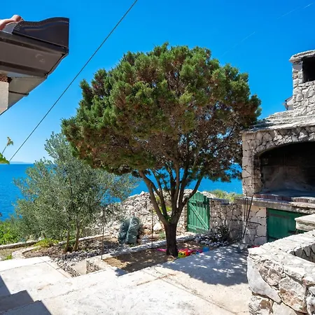 Seaside House For Families With Children Cove Ramascica, Trogir - 23368 *